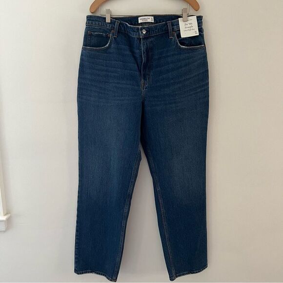 Abercrombie NWT 90s Straight Ultra High Rise Wash Size 33 Classic Denim - Picture 1 of 11